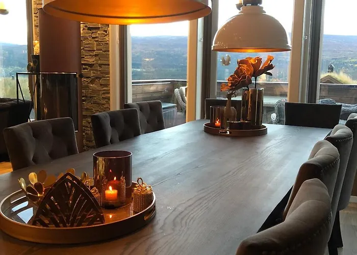 Semesterbostad Ski-in Ski-out High Standard Cabin, 3 Bedroom *